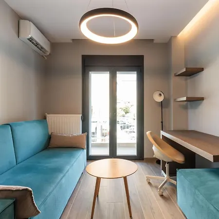 Hippocrates Bound By Binobi! Apartament