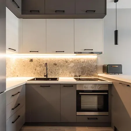 Apartament Hippocrates Bound By Binobi! Salonic