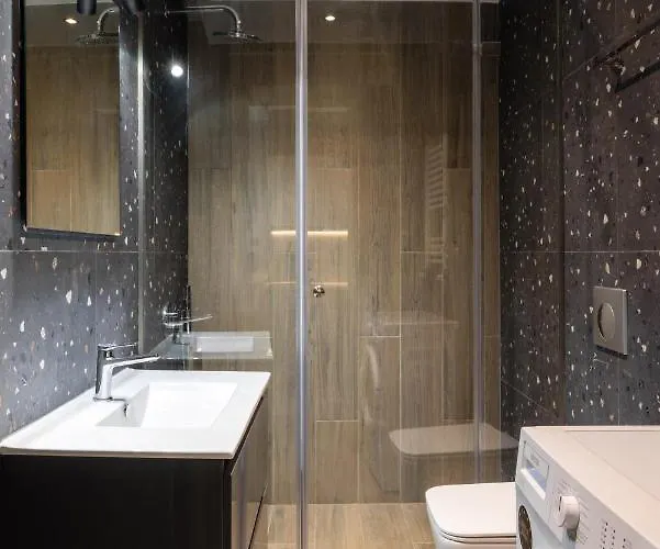 Hippocrates Bound By Binobi! Appartement *